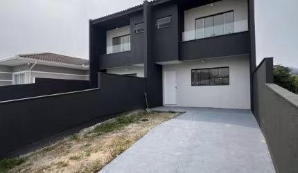 Casa com 2 quartos à venda na Rua Doutor Jayme Antunes Maciel, 231, Forquilhas, São José por R$ 424.000