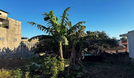 Terreno à venda na Rua Célio Veiga, 97, Jardim Cidade de Florianópolis, São José por R$ 800.000