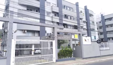 Apartamento com 2 quartos à venda na Rua Arcendino dos Santos, 1190, São Sebastião, Palhoça por R$ 315.000