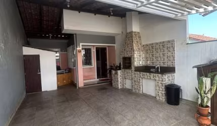Casa com 2 quartos à venda na Rua Gleci Dias Carneiro, 567, Bela Vista, Palhoça por R$ 295.000