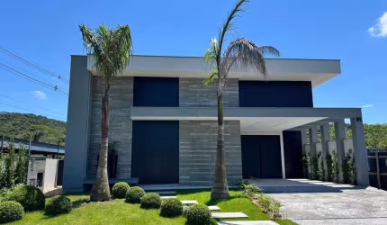 Casa com 3 quartos à venda na Rua Benta de Souza, 34, Pedra Branca, Palhoça por R$ 2.450.000