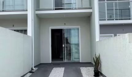 Casa com 2 quartos à venda na Rua Valdir José Mariano, 2344, Potecas, São José por R$ 380.000