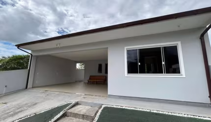 Casa com 3 quartos à venda na Travessa Osny Ubaldo Correia, 13, Forquilhas, São José por R$ 569.000