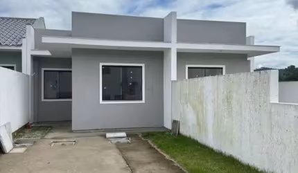 Casa com 2 quartos à venda na Rua Manoel Ernesto Amandio, 98, Potecas, São José por R$ 350.000