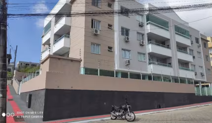 Apartamento com 2 quartos à venda na Rua Vergilino Domingos da Silva, 83, Serraria, São José por R$ 430.000