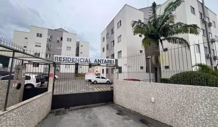 Apartamento com 2 quartos à venda na Beija-Flor, 60, Serraria, São José por R$ 225.000