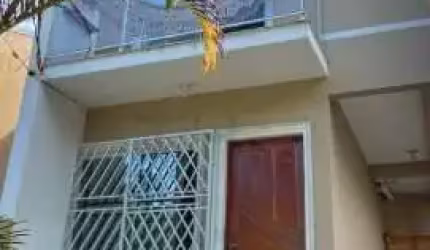 Casa com 2 quartos à venda na Rua Kiliano Hames, 437, Potecas, São José por R$ 415.000