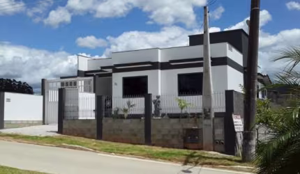 Casa com 3 quartos à venda na Rua Fernando Amâncio Rodrigues, 42, Prado de Baixo, Biguaçu por R$ 600.000
