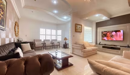 SANTANA RESIDENCE - R$ 1.790.000 - Casa à venda, 4 dormitórios (1 suíte) , 350 m², Terras de Santan