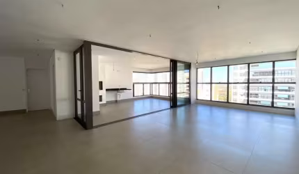 EPIC -  R$ 2.400.000 - Apartamento à venda, 3 suítes e 3 vagas, 207 m², Analisa Permuta, Gleba Palh