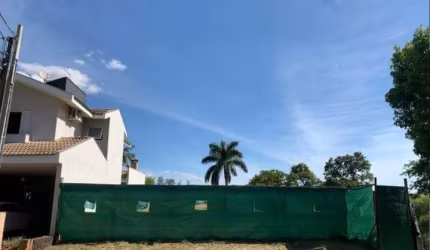VALE DO ARVOREDO - R$ 910.000 - Terreno à venda,  300m, Condomínio Vale do Arvoredo, Londrina, PR