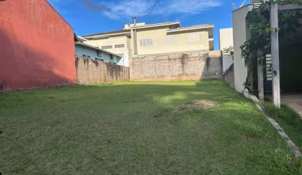 VALE DO ARVOREDO - R$ 1.160.000 - Terreno à venda, 300m, Condomínio Vale do Arvoredo, Londrina, PR