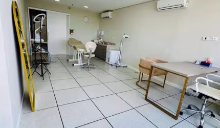 PALHANO BUSINESS - Sala Comercial de 45m² para Locação por R$ 3.100,00 - Gleba Palhano.
