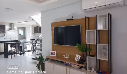 Otíma opção Casa 3 Suítes semi mobiliada Residencial ótimo de morar