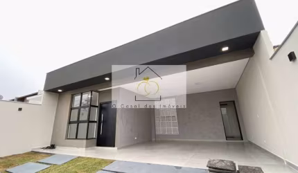 Casa de Terreno Inteiro e Alto Padrão próx. ao HU
