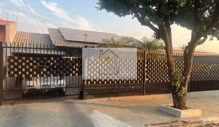 Casa Reformada e com Energia Solar no Jd Santa Monica