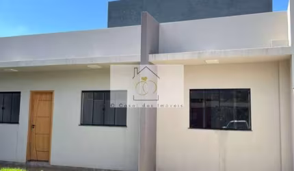 Casa Ampla com Suíte no Columbia – Apenas R$ 360.000