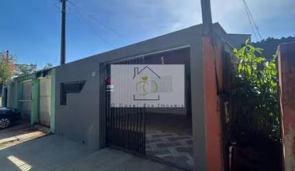 Casa Semimobiliada à Venda na Região Leste de Londrina