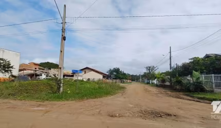 Terreno de Esquina - Bairro Ubatuba - São Francisco do Sul/SC