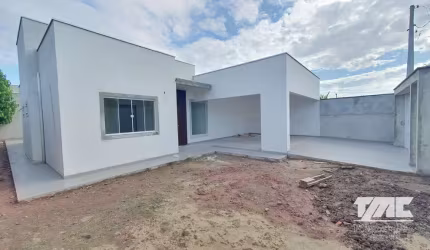 Casa Nova com piscina no Rocio Grande