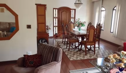 Sobrado com 3 dormitórios à venda, 398 m² por R$ 1.400.000,00 - Vila Galvão - Guarulhos/SP
