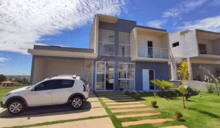 Sobrado em condomínio com 4 dormitórios à venda, 280 m² por R$ 1.300.000 - Centro - Paranapanema/SP