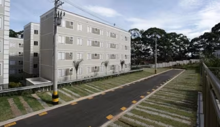 Apartamento à venda no bairro Água Chata - 44 m² - 2 dormitórios - 1 banheiro - sala - cozinha com armários - 1 vaga para garagem descoberta.