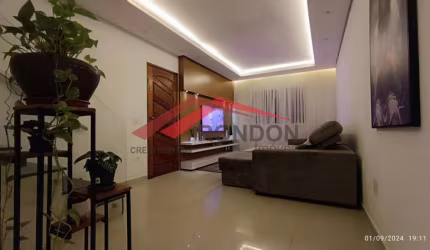 Sobrado à venda na Vila Rosália - 150 m² - 4 dormitórios - 2 suítes - closet - sacada - 4 vagas de garagem.