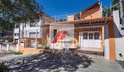 Casa com 5 dormitórios para alugar, 167 m² por R$ 6.400,00/mês - Passo d'Areia - Porto Alegre/RS
