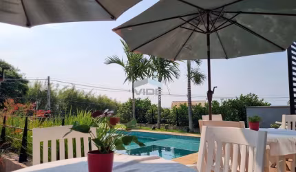 Casa em Condomínio à Venda em Campinas-SP, 4 Quartos, 2 Suítes, 3 Salas, 5 Banheiros, 4 Vagas, 320m² - Loteamento Caminhos de São Conrado (Sousas)