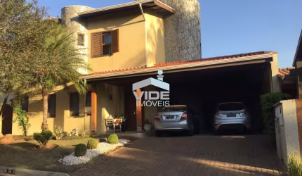 CASA A VENDA NO JARDIM MADALENA- 4 DORMITÓRIOS - 2 SUÍTES - 6 BANHEIROS - 4 VAGAS DE GARAGEM