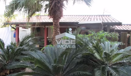 CASA A VENDA EM CAMPINAS - SOUSAS - QUATRO DORMITÓRIOS