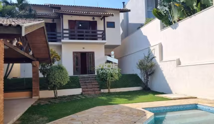 Casa em Condomínio de Campinas-SP - 3 quartos, 2 suítes, 3 salas, 5 banheiros, 4 vagas - 267m² - Loteamento Caminhos de São Conrado