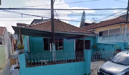 Casa p/ renda ou moradia na Vila Medeiros, 01ª casa com 03 dorm, 02 vagas, 2ª casa 01 dorm, suite.