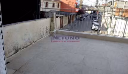 Sobrado no Jd. brasil com 03 dorms, sala, cozinha, terraço + 01 salão comercial alugado,ótimo local.