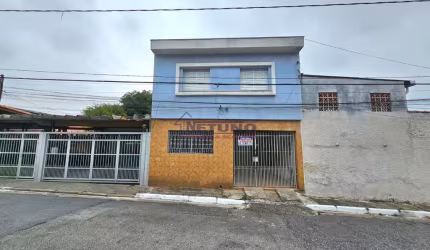 Sobrado na Vila Medeiros com 2 quartos e 1 vaga