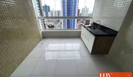 Apartamento com 3 quartos sendo 2 suítes no bairro de Manaíra - VISTA MAR - 120m²