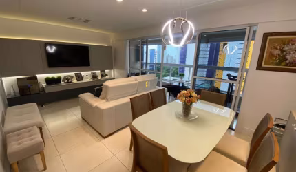 Apartamento TODO PROJETADO com 4 quartos e 3 vagas no bairro Miramar