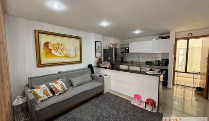 Flat pronto e mobiliado na beira mar do bairro Jardim Oceania