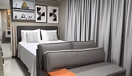Flat moderno e todo mobiliado a apenas 50 metros da praia no Jardim Oceania
