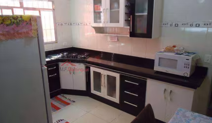 Casa com 3 dormitórios à venda, 172 m² por R$ 405.000,00 - Parque Nova Carioba - Americana/SP