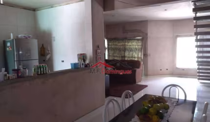 Sobrado com 4 dormitórios à venda por R$ 445.000,00 - Parque Nova Carioba - Americana/SP