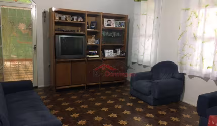 Casa com 3 dormitórios à venda, 215 m² por R$ 530.000,00 - Santa Cruz - Americana/SP
