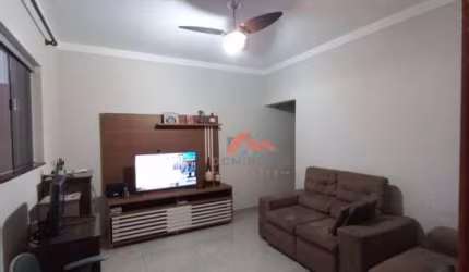 Casa com 2 dormitórios à venda por R$ 450.000,00 - Vila Belvedere - Americana/SP
