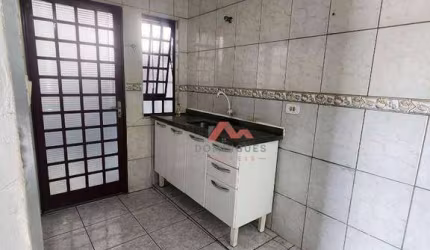 Casa com 1 dormitório para alugar, 54 m² por R$ 1.159,00/mês - Vila Amorim - Americana/SP