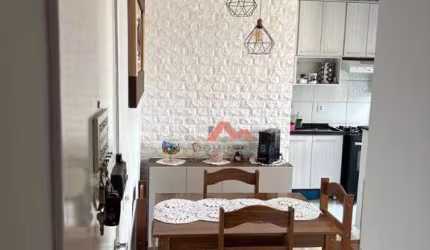 Apartamento com 2 dormitórios à venda, 50 m² por R$ 205.000,00 - Chácara Letônia - Americana/SP