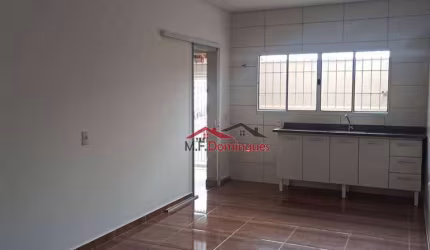 Casa com 2 dormitórios para alugar, 60 m² por R$ 1.527,00/mês - Jardim Boer I - Americana/SP