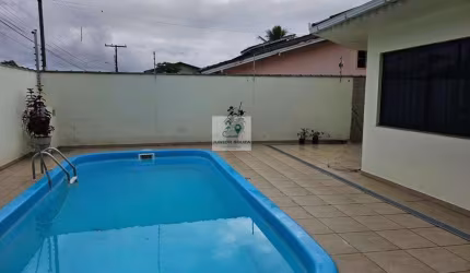 Casa para Venda em Palhoça, Aririú, 3 dormitórios, 1 suíte, 3 banheiros, 2 vagas