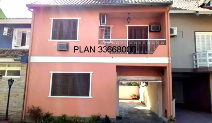 Casa  em condomínio no Ecoville, Porto Alegre-RS: 3 quartos, 1 suíte, 2 salas, 3 banheiros, 4 vagas, 147,31m².