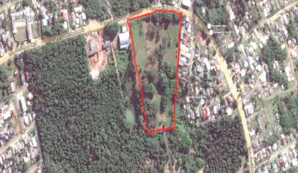 TERRENO NA ESTRADA CAMINHO DO MEIO